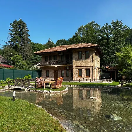 Villa With Private *